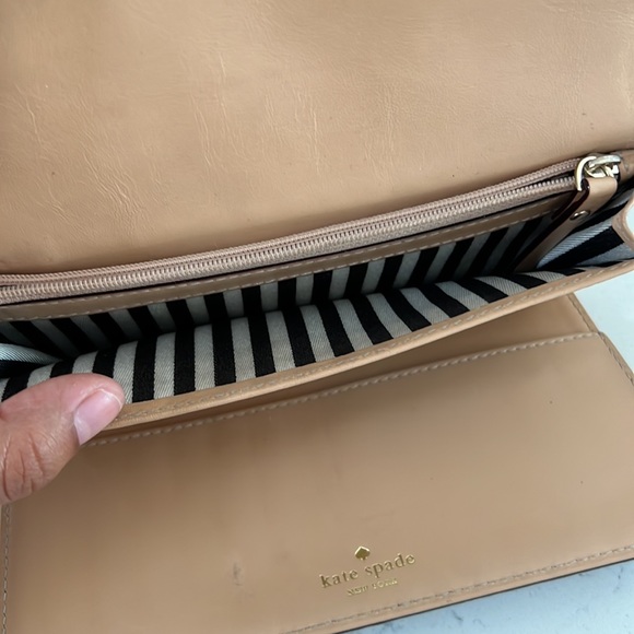 Kate Spade Wallet - Picture 4 of 7
